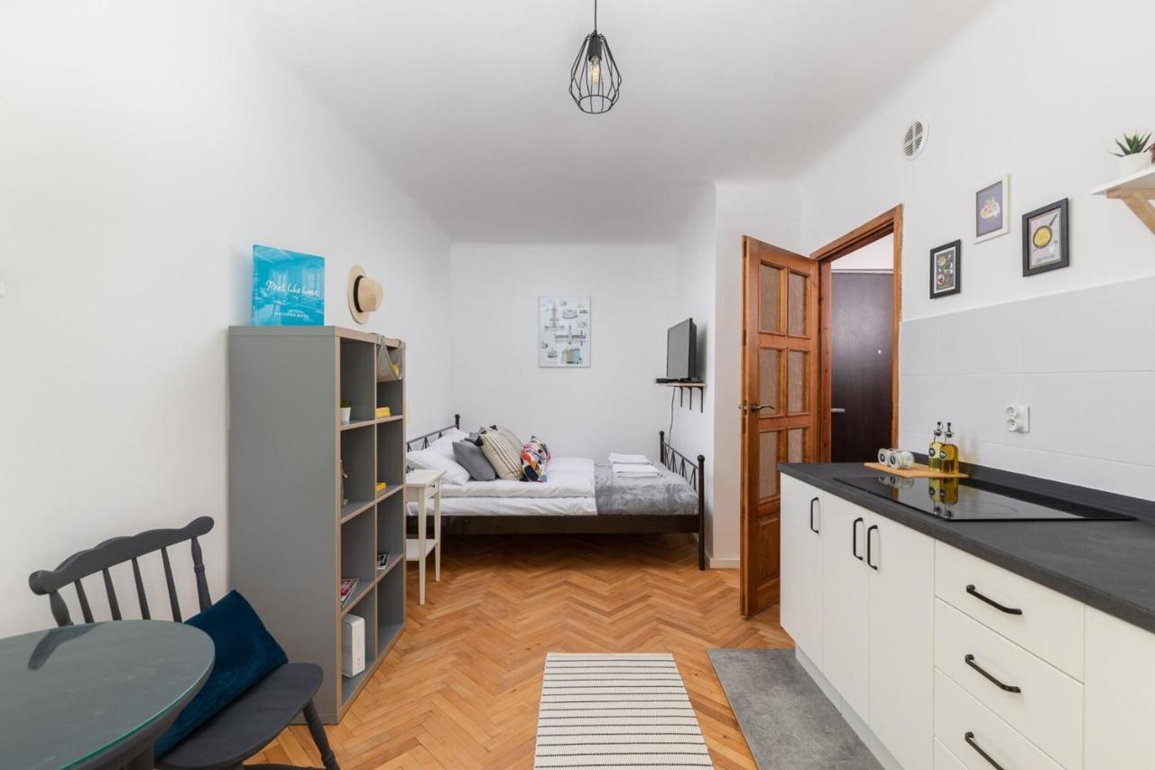 Rent Like Home - Bonifraterska 15 Warszawa Eksteriør billede